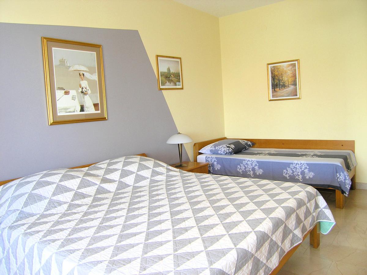 Oribella Krk Town