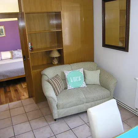 Apartments Oribella Krk Town Exterior foto