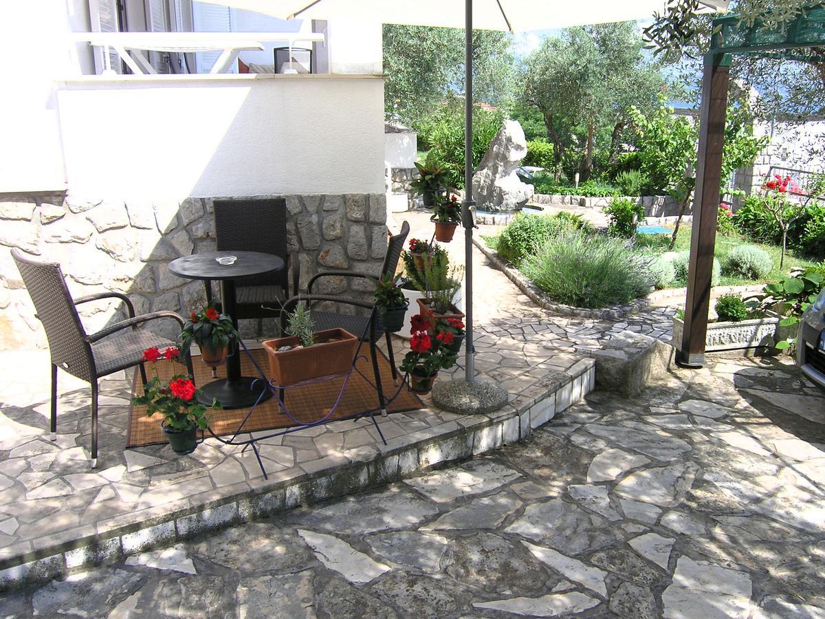 Oribella Apartment *